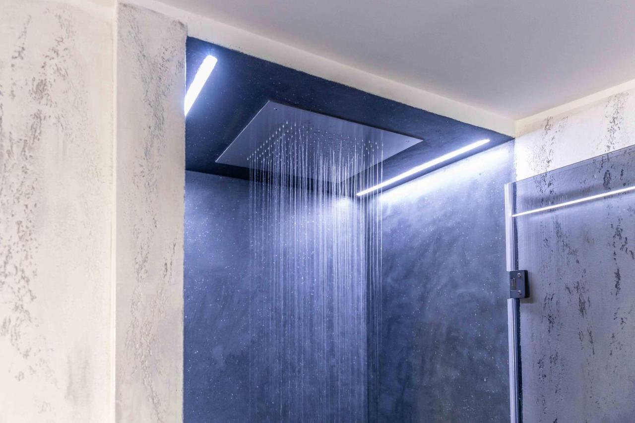 Quadrilatero Della Moda- Luxury Loft In The Heart Of The Fashion District ミラノ エクステリア 写真